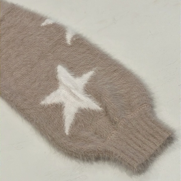 Pink & White Crew Neck Oversized Sweater with Star Pattern - Picture 10 of 10